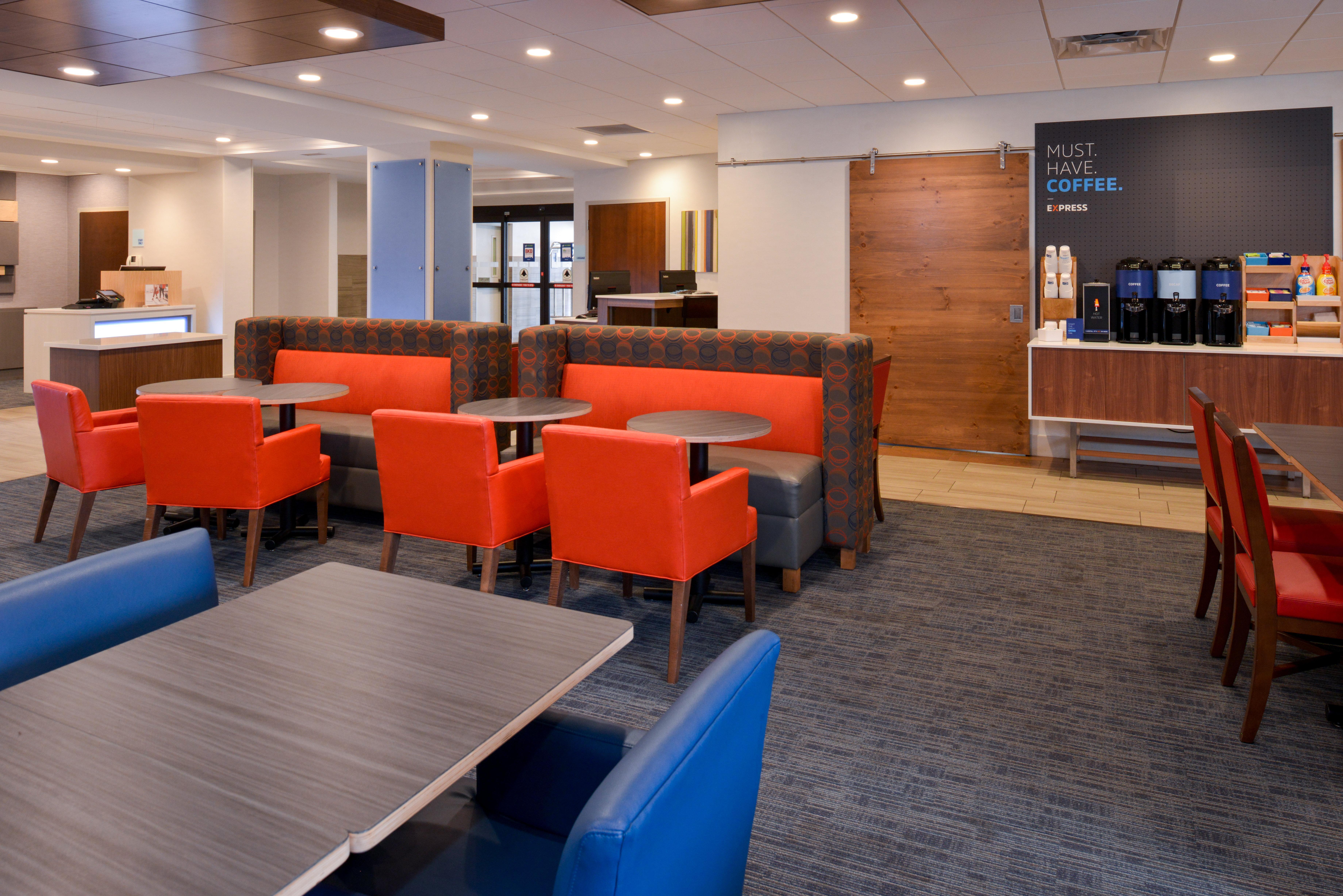 Holiday Inn Express Hotel & Suites Indianapolis Dtn-Conv Ctr By Ihg Exterior foto